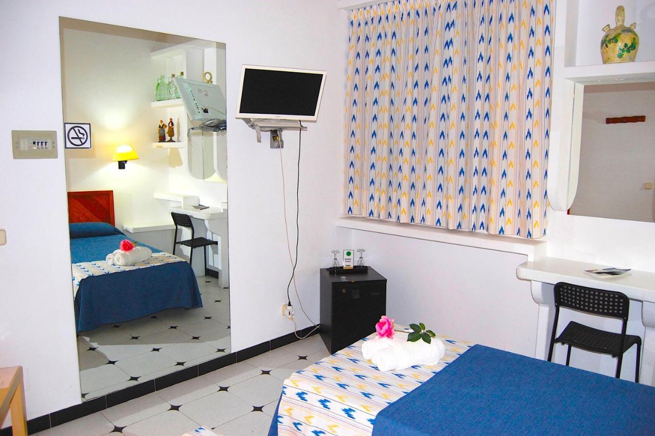 Hostal Ca'N Tiu Alaró Extérieur photo