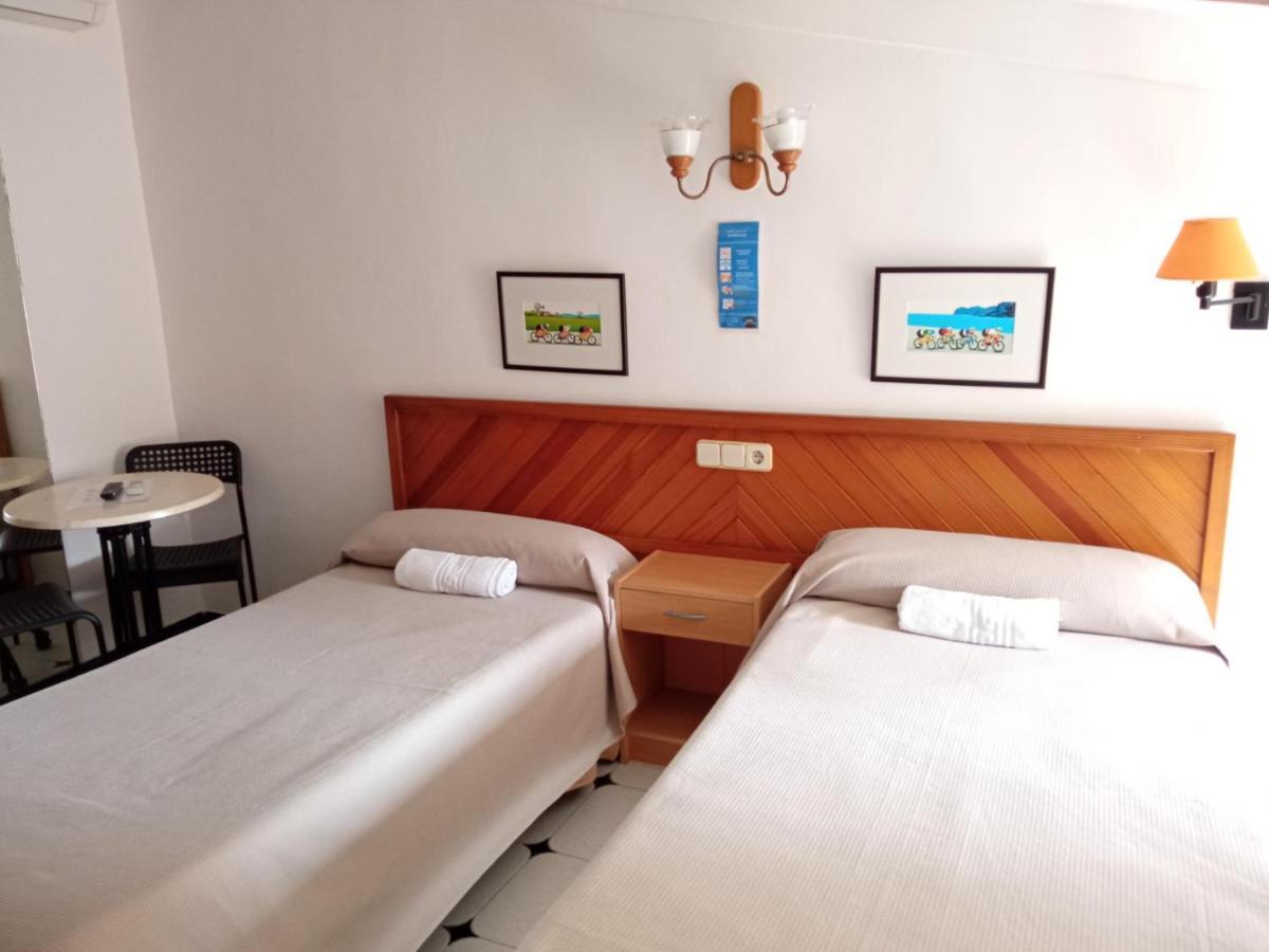 Hostal Ca'N Tiu Alaró Extérieur photo